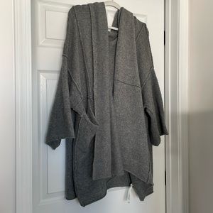 Free People oversized grey sweater - M/L